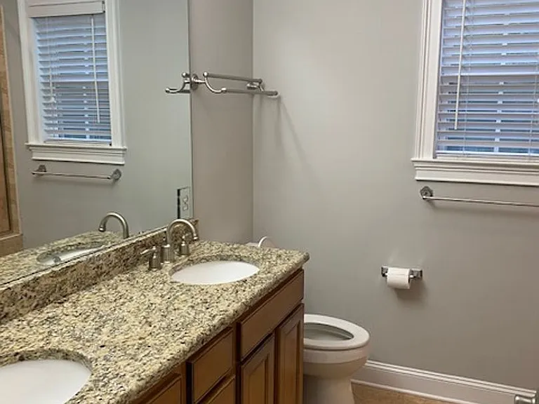 121 Charles Towne Ln — Photo 15