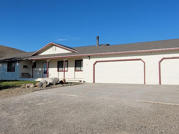 2nd image of 11 Lower Colony Rd