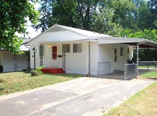 10848 Spring Garden Dr, Saint Louis, MO 63137
