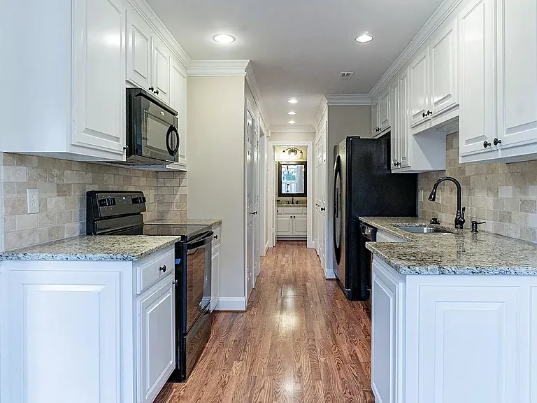 1062 General George Patton Rd #1062 — Photo 2