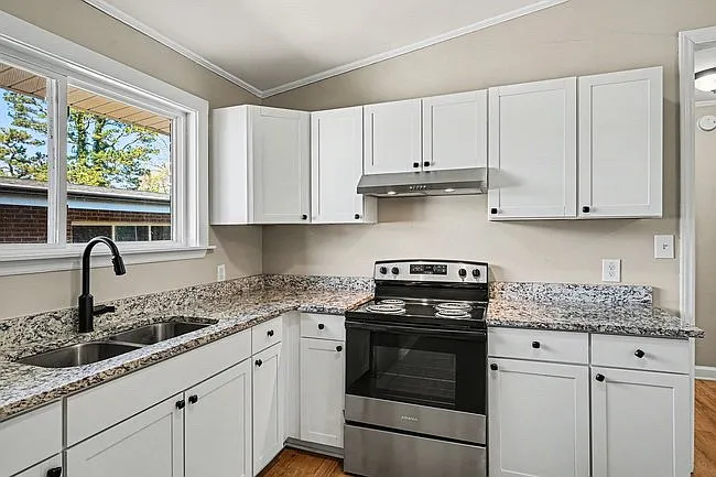 2 bed, 913 sqft, $1,000 — Photo 4