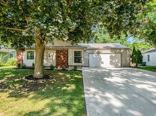 5012 Blackford Dr E, South Bend, IN