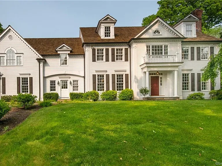 52 Twin Pond Ln — Photo 2