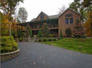 1811 Calvary Ct, Louisville, KY 40299