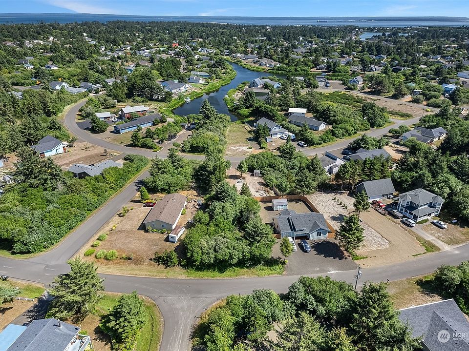 303 N Wynoochee Drive SW, Ocean Shores, WA 98569 MLS 2149035 Zillow