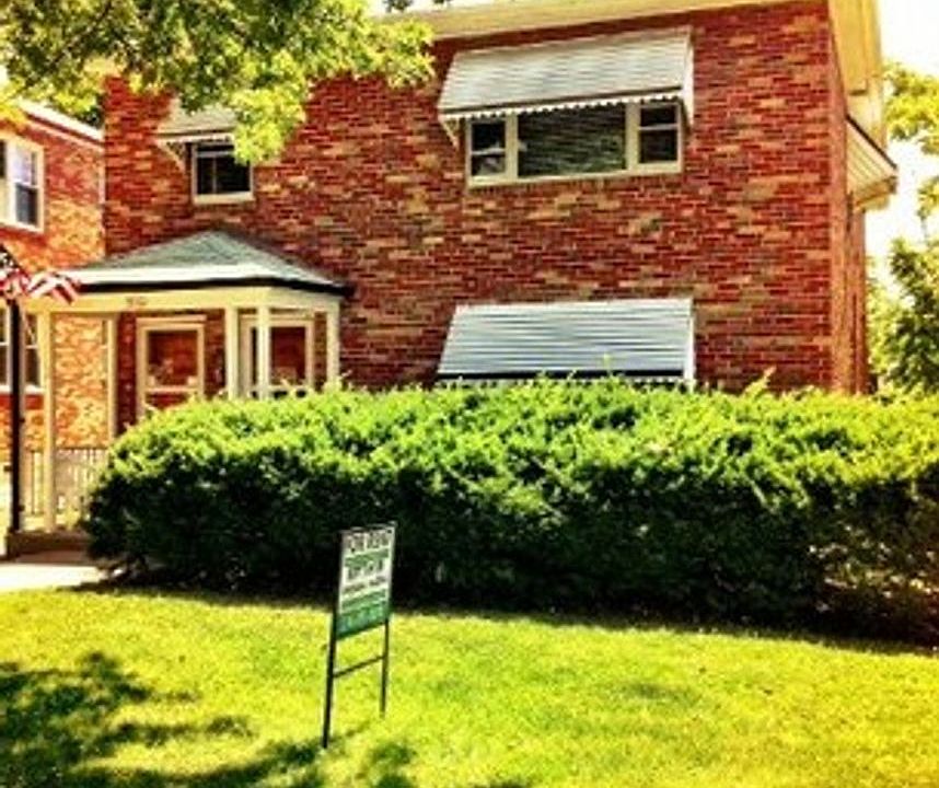 1st image of 1132 Moorlands Dr #1132