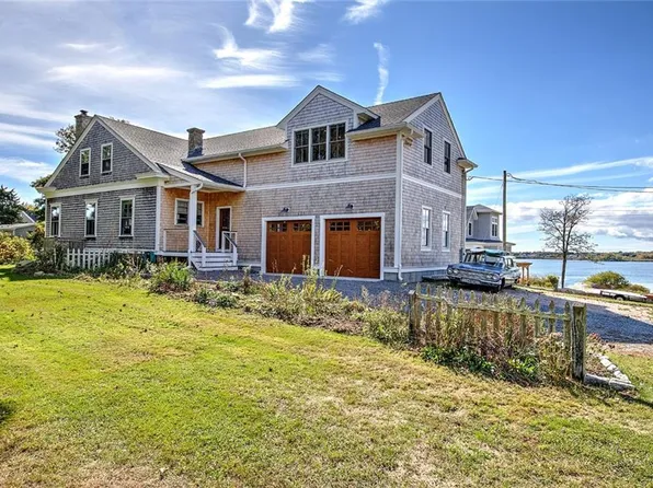 82 Maple Dr, South Kingstown, RI 02879