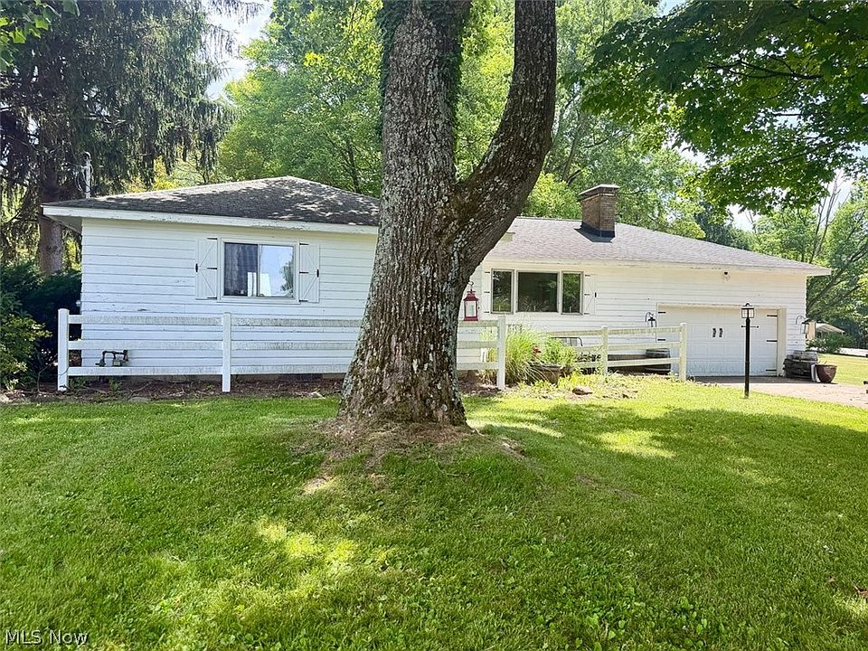 1st image of 2597 Seifert Lewis Rd SE