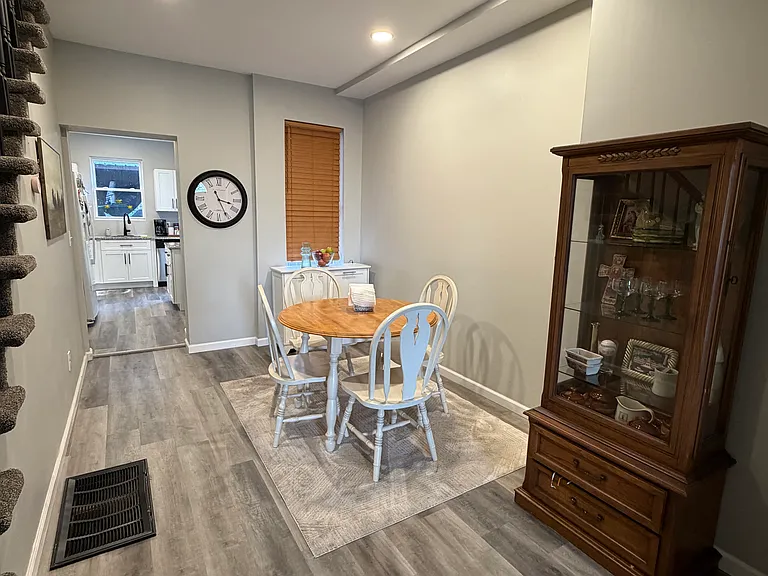 436 Muench St — Photo 11