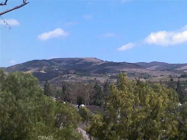 31 Highland Vw, Irvine, CA 92603