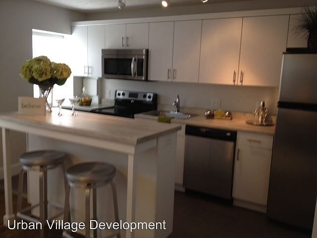 2nd image of 836 Park Ave #205