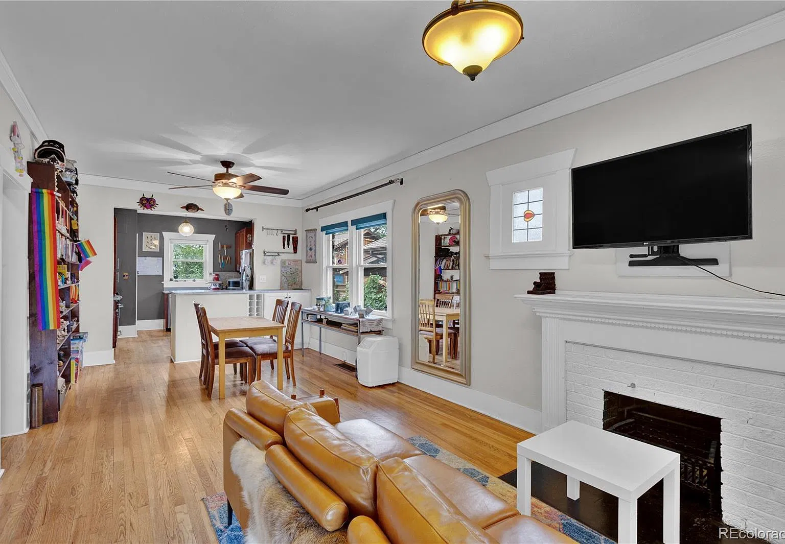 4 bed, 2.0 bath, 1776 sqft, $2,850 — Photo 2