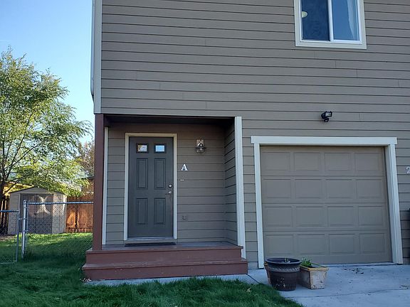 2nd image of 2415 Ernest Ave #A