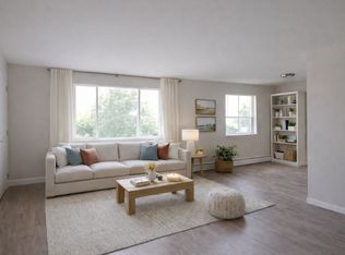 Harbour Point Gardens, Troy, NY 12180