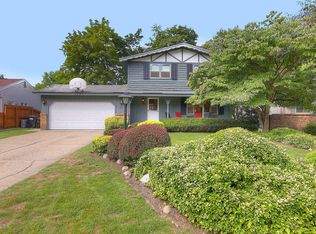 5347 Burgis Ave SE, Kentwood, MI 49508