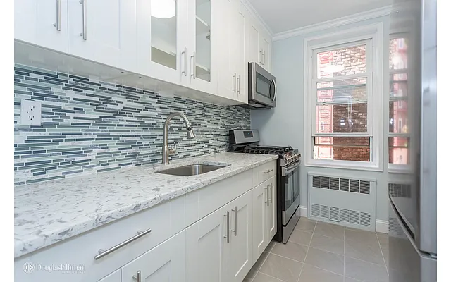 Sold by Douglas Elliman | media 31