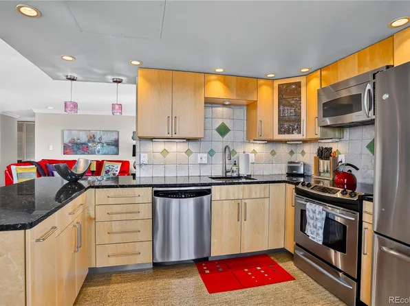 130 N Pearl Street #1703, Denver, CO 80203
