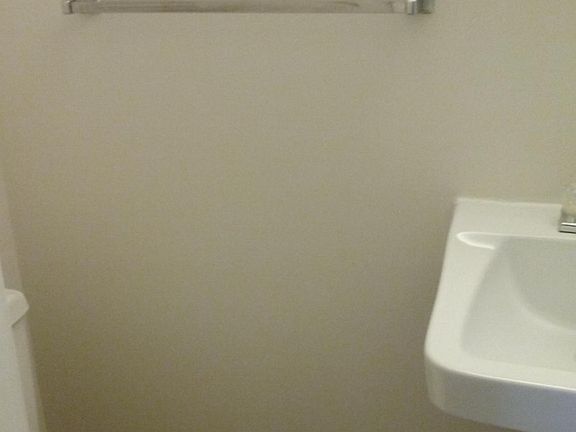 5th image of 2182 Parkville Ct APT E2