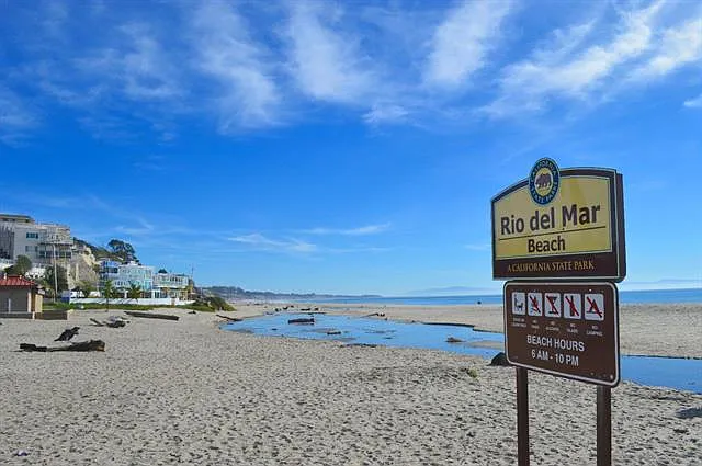 Rio Del Mar
 ______
