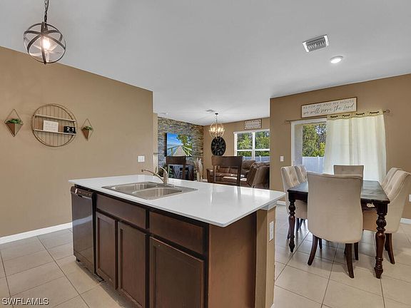 5th image of 2719 Tarragona Ct