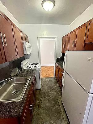 2nd image of 64-48 Booth St #5B
