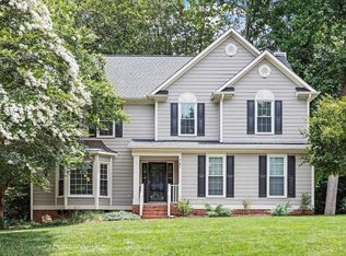 6 Foxlair Ct, Durham, NC 27712