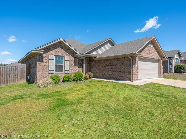 346 Copsey Dr, Van Buren, AR 72956