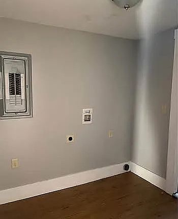 4th image of 61 Berwick Rd #101