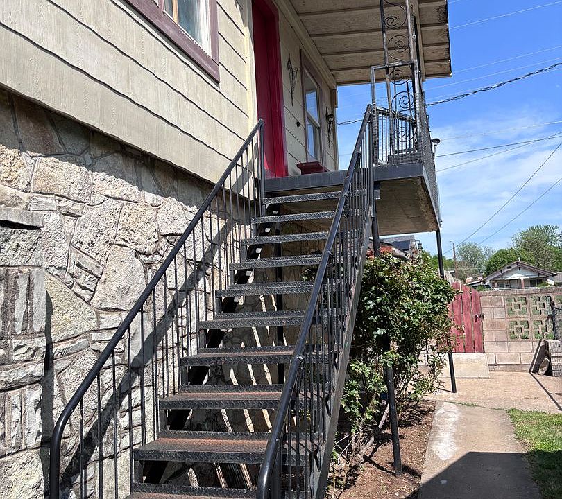 1st image of 629 S Reno Ave