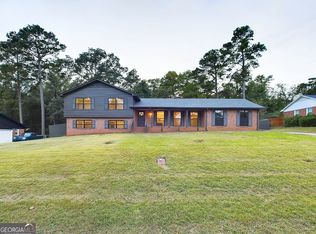 1538 Maplewood Dr, Macon, GA 31210