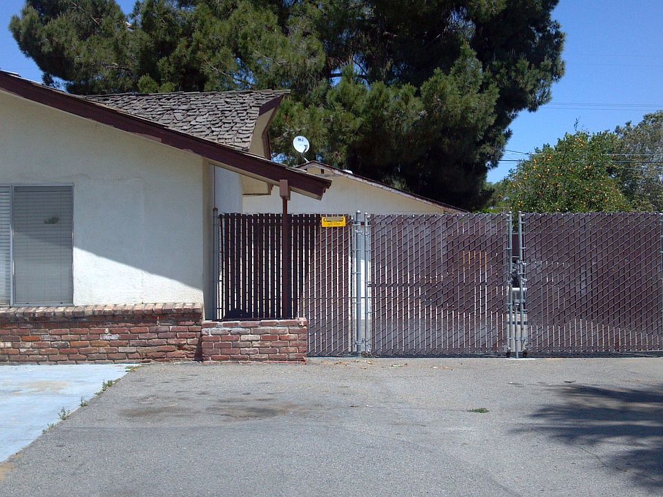 2nd image of 5475 E Saginaw Way
