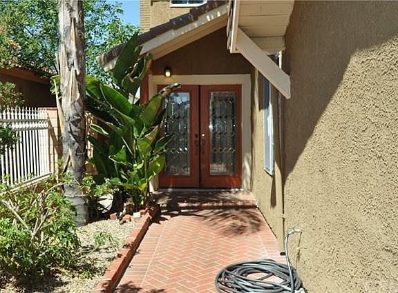 4th image of 24446 Filaree Ave