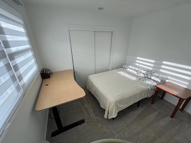 Douglas Cir — Photo 10