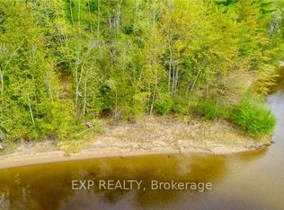 39 Greenway Dr, Whitewater Region, ON K0J2L0