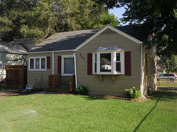 4th image of 607 W Crawford Ave