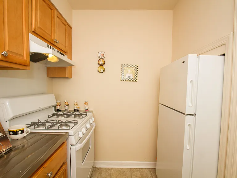 Washington Park Apartments — Photo 3