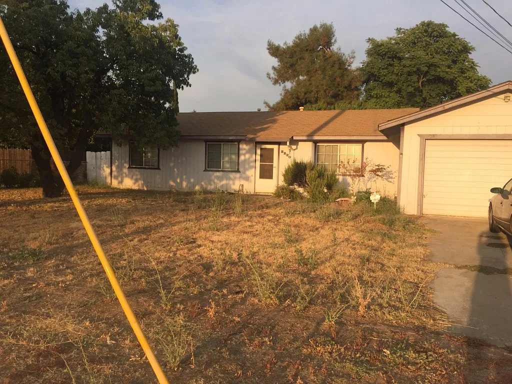 2220 Pepper St photo 1
