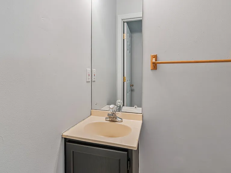 5203 Cub Cir #1 — Photo 6