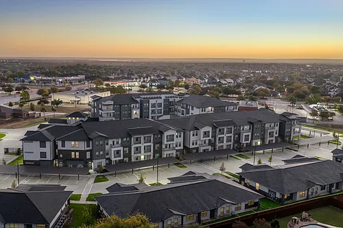 The Luxe at Matlock | 55 + Active Adult Photo 1