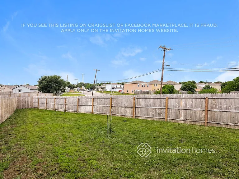 7312 Plata Cir — Photo 16