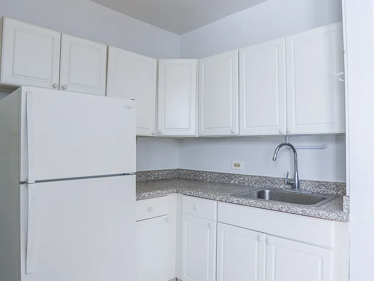 4524 N Damen Ave #3A — Photo 4