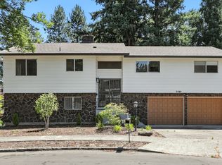 7160 Crownview Ct, Gladstone, OR 97027