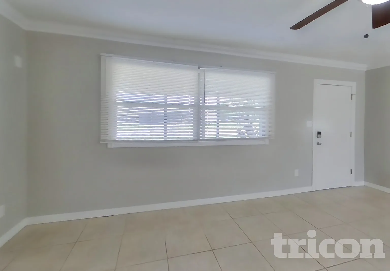 424 55th Avenue NE St. Petersburg FL — Photo 2