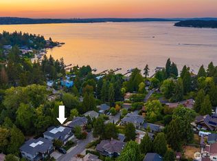 2227 77th Ave SE, Mercer Island, WA 98040
