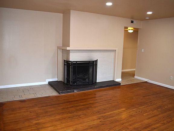 3rd image of 7324 21st St