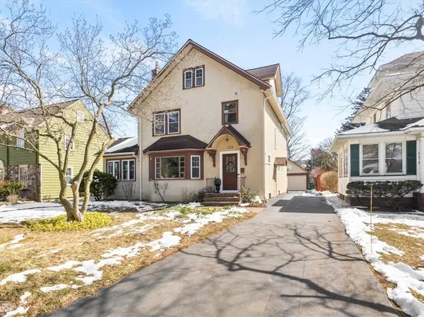 132 Eastland Ave, Rochester, NY 14618