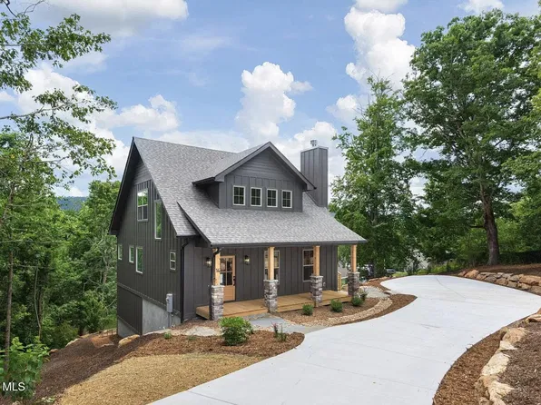 14 Yost Street, Asheville, NC 28801