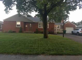 51 Woodcrest Dr, Chicopee, MA 01020