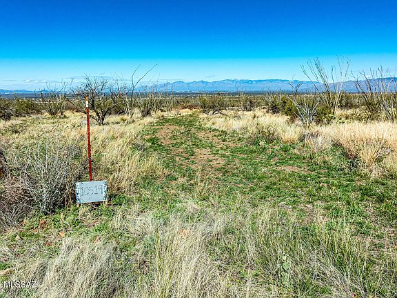 4th image of 10519 E Ocotillo Rim Trl