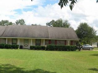 41 Odis Myrick Rd, Poplarville, MS 39470